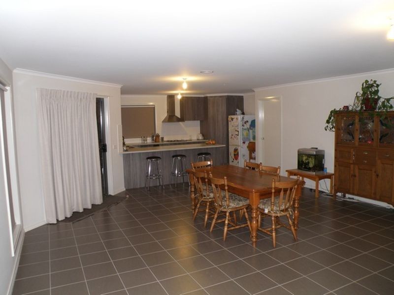 12 Ducret Court, Stratford VIC 3862