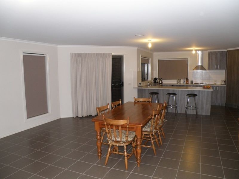 12 Ducret Court, Stratford VIC 3862