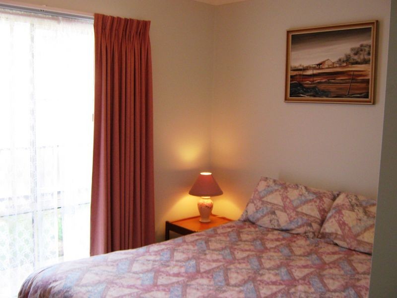 1 Pelican Court, Sale VIC 3850