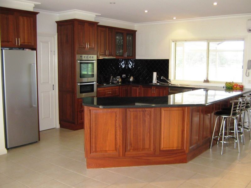 36 Carter Street, Stratford VIC 3862