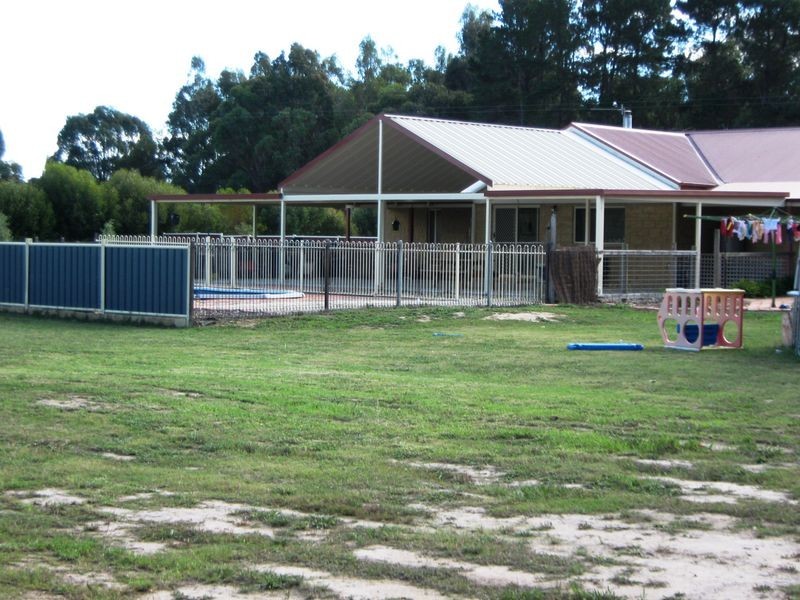 36 Carter Street, Stratford VIC 3862