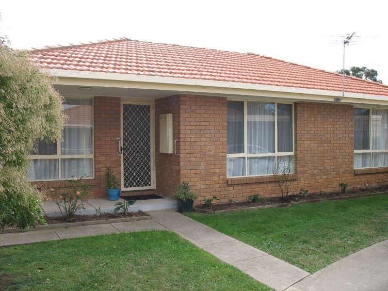 2/242A Raglan Street, Sale VIC 3850