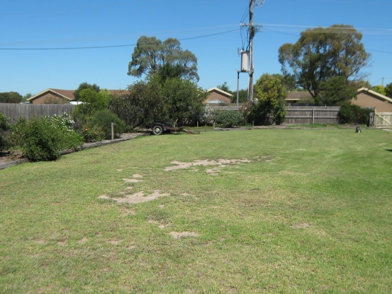 11 Niel Street, Stratford VIC 3862