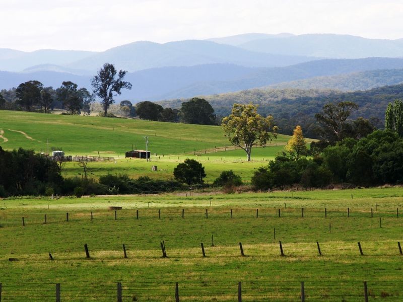 1 Smyths Road, Valencia Creek VIC 3860