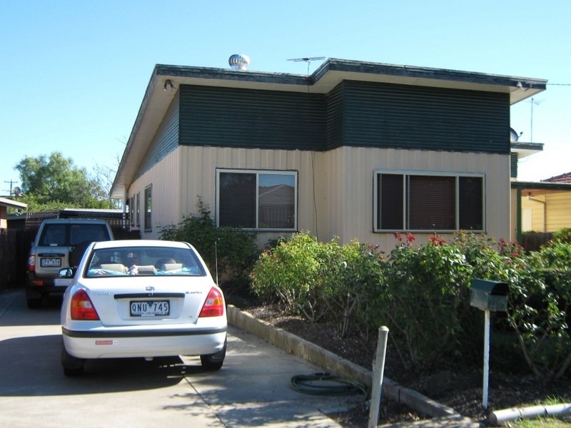 45 Topping Street, Sale VIC 3850