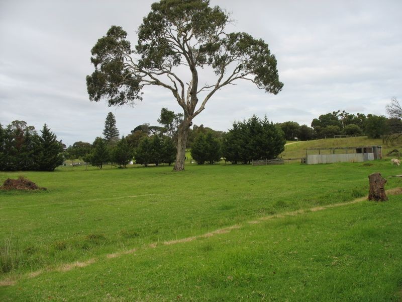 2694 Rosedale Longford Road, Longford VIC 3851