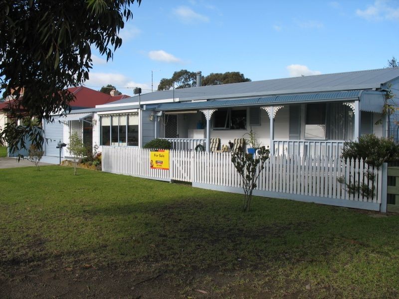 2 Bolden Street, Stratford VIC 3862