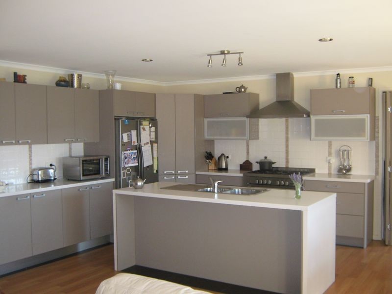 6 Krista Court, Sale VIC 3850