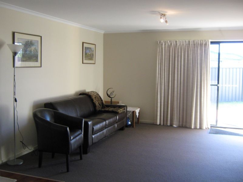 6 Krista Court, Sale VIC 3850