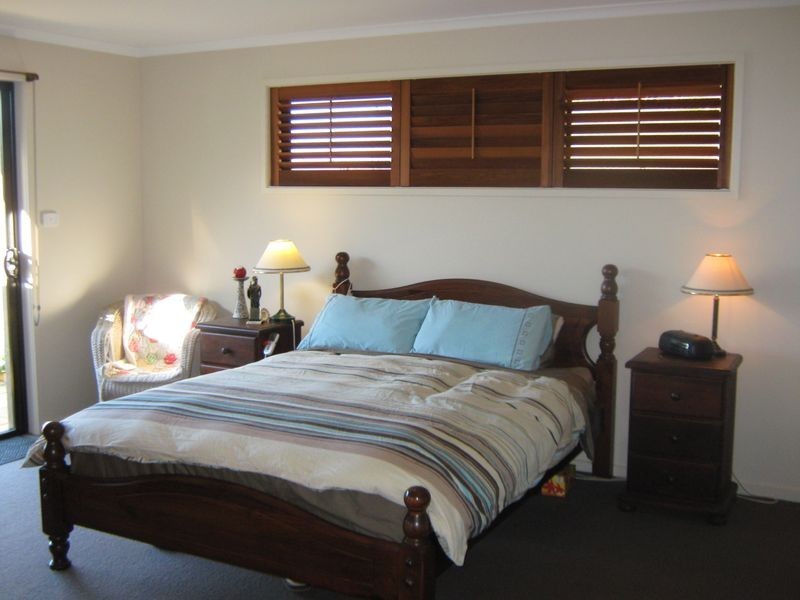 6 Krista Court, Sale VIC 3850