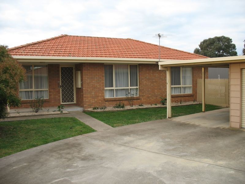 2/242A Raglan Street, Sale VIC 3850