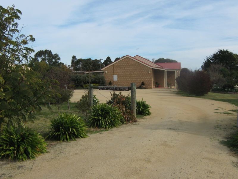 8 Galway Drive, Stratford VIC 3862