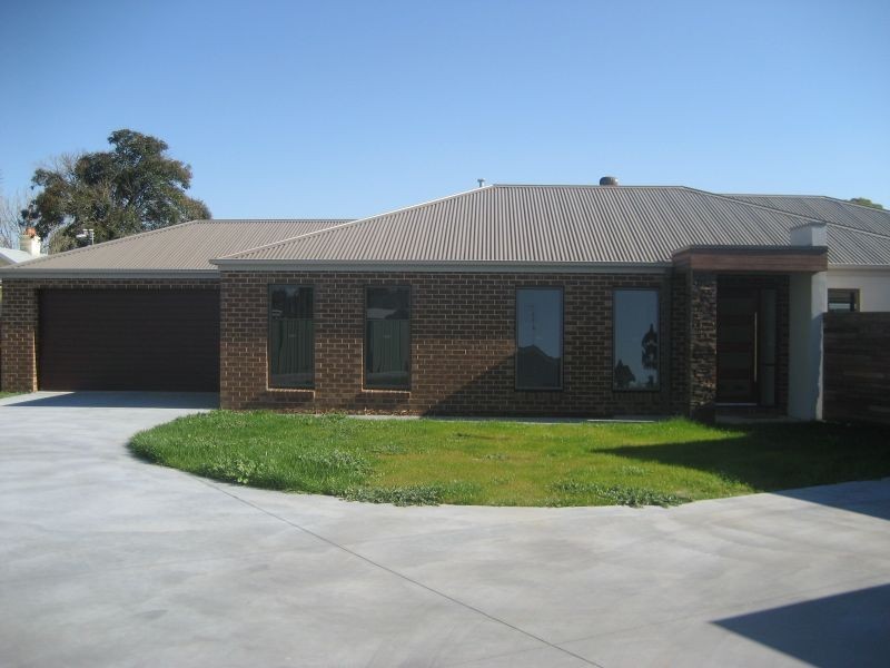 2/4 Birch Place, Sale VIC 3850