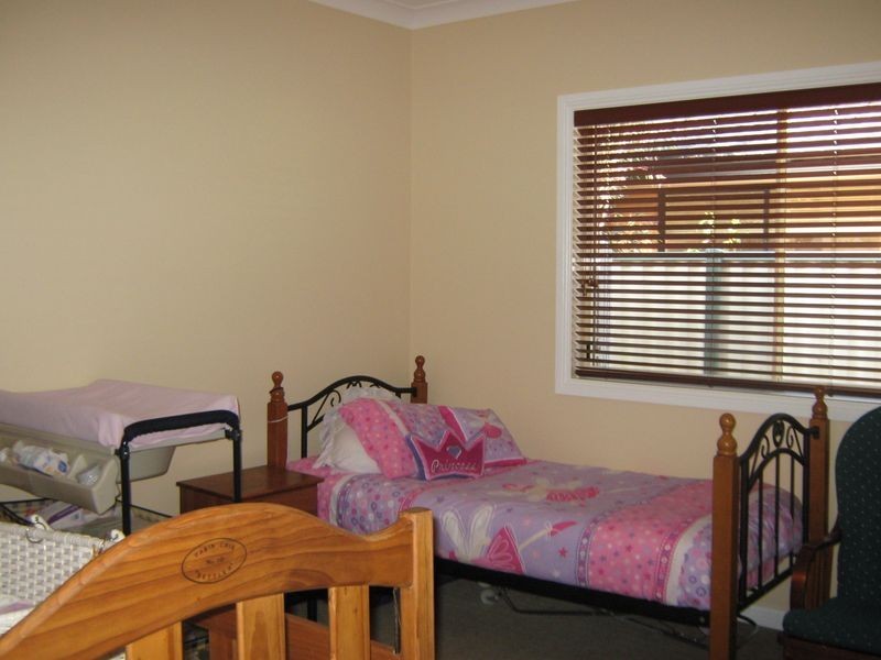 27 Buckley Street, Stratford VIC 3862