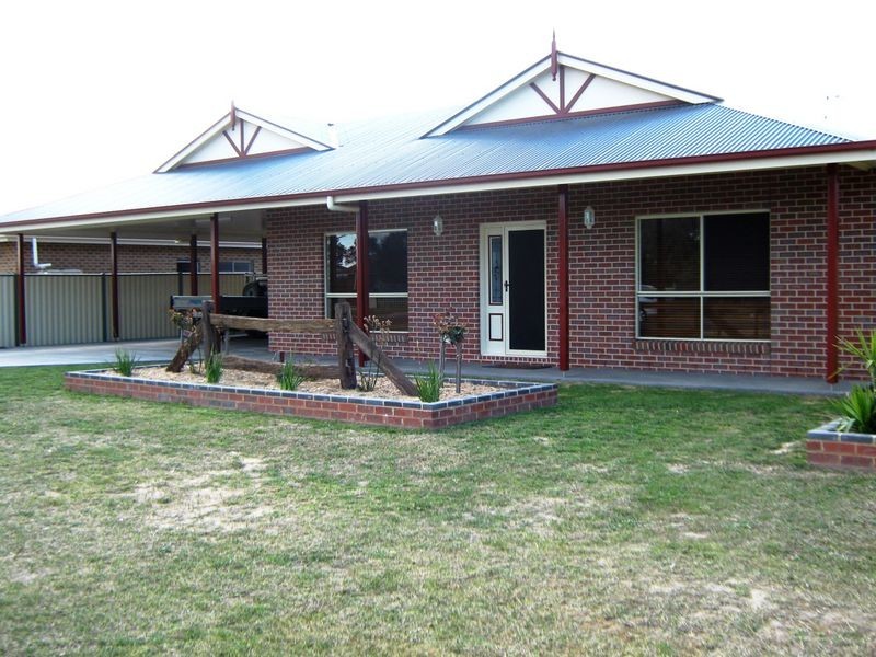 27 Buckley Street, Stratford VIC 3862