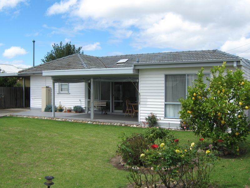 195 Desailly Street, Sale VIC 3850