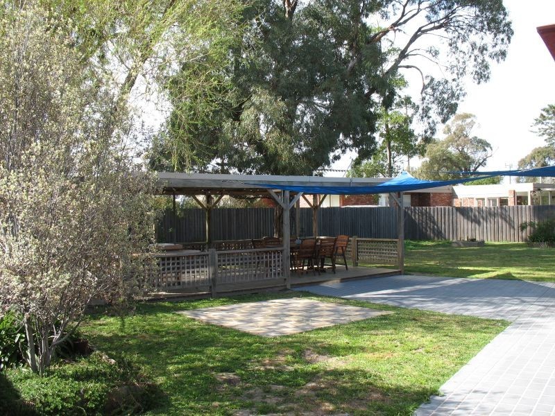31 Valentine Crescent, Sale VIC 3850