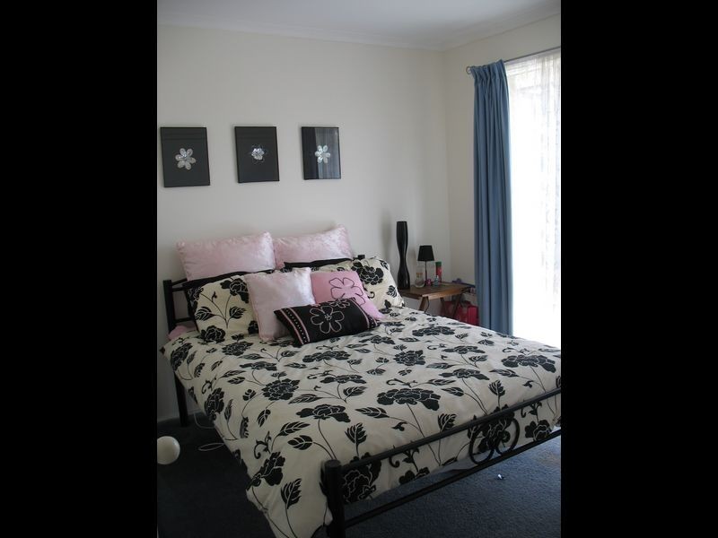 31 Valentine Crescent, Sale VIC 3850