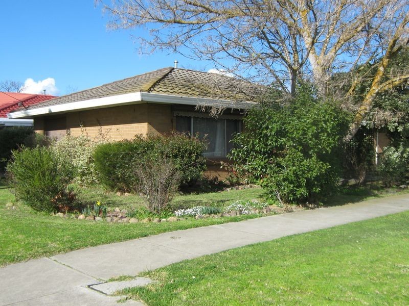 2/52 Landsdowne Street, Sale VIC 3850