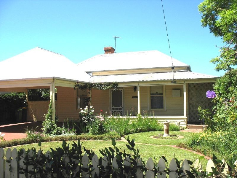 142 Macarthur Street, Sale VIC 3850