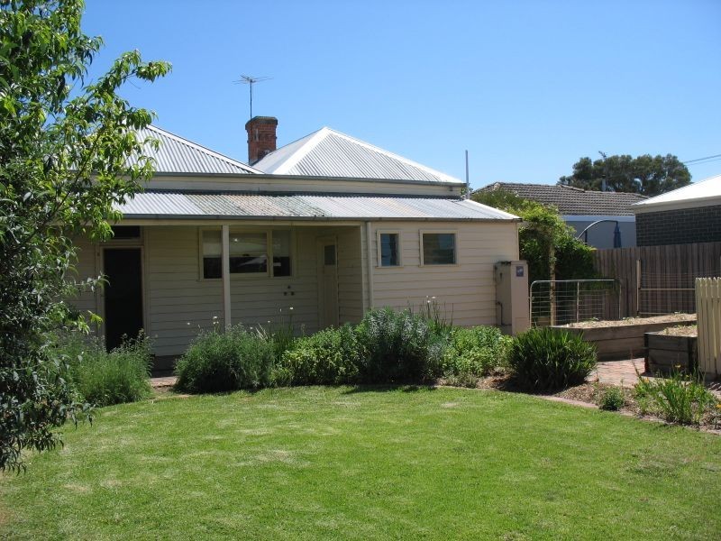 142 Macarthur Street, Sale VIC 3850