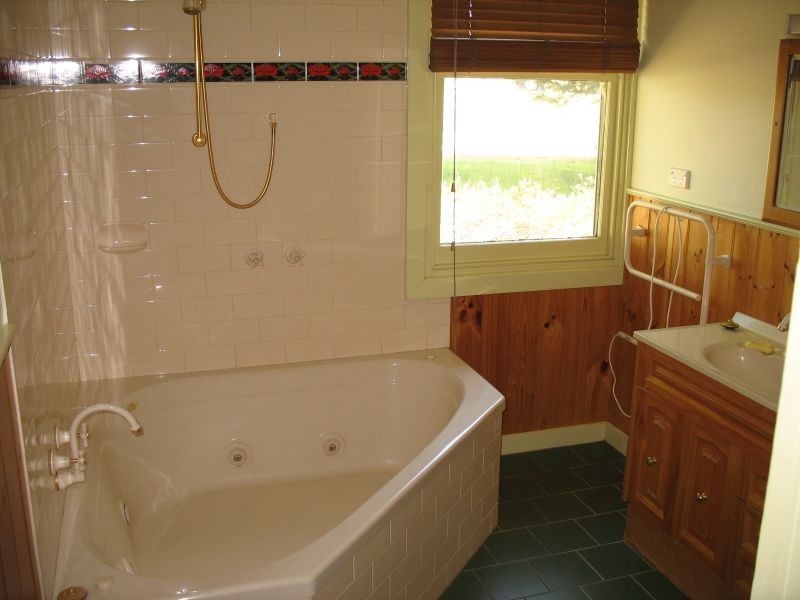 107 Cobains Estate Road, Cobains VIC 3851