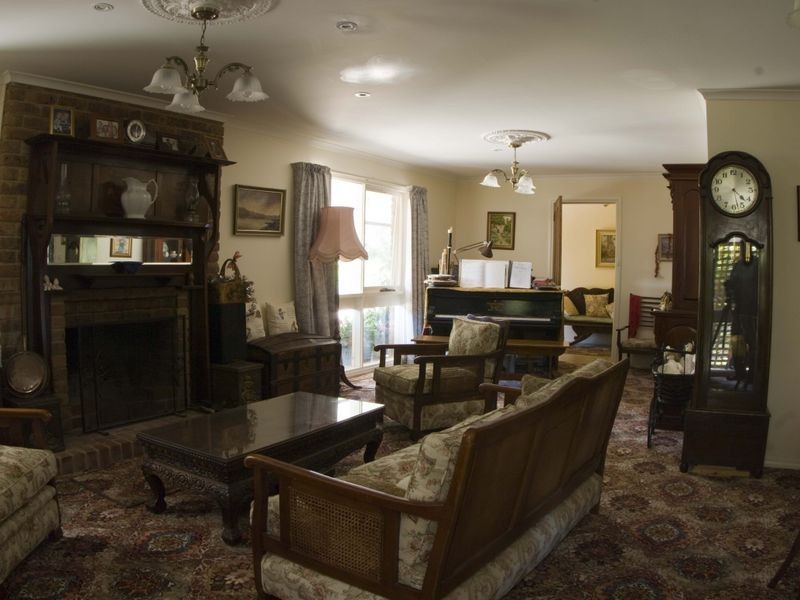 11 Stewarts Lane, Stratford VIC 3862