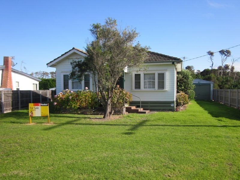 1 Trood Street, Seaspray VIC 3851