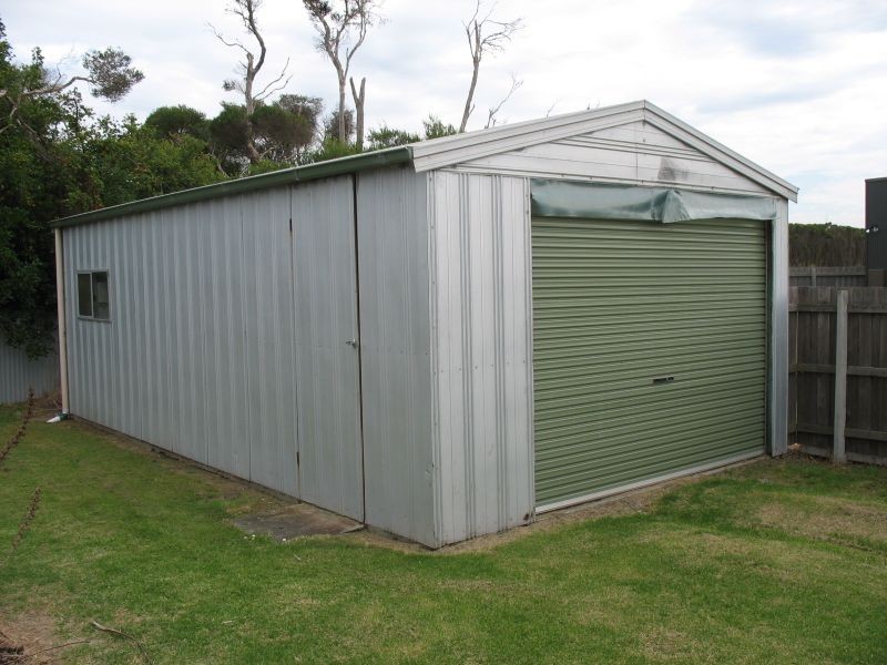 1 Trood Street, Seaspray VIC 3851