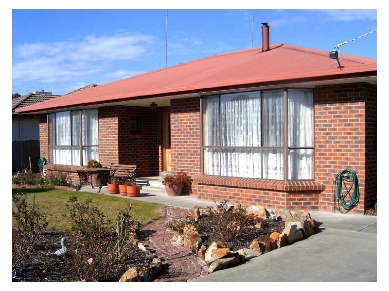 28 Dixon Street, Stratford VIC 3862