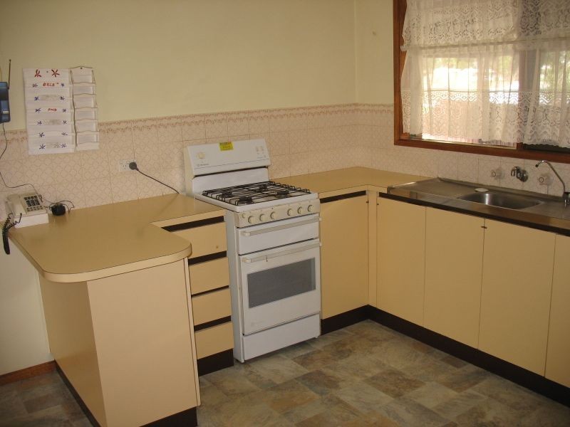 219 Macarthur Street, Sale VIC 3850