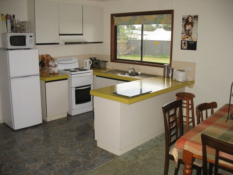5 Bolden Street, Stratford VIC 3862