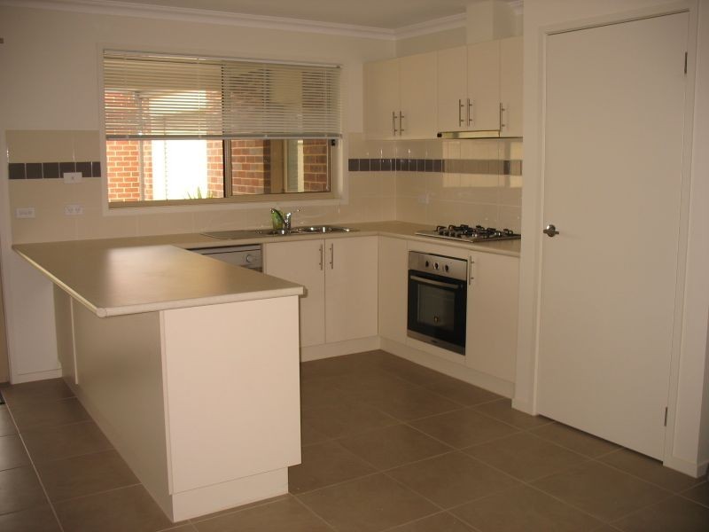 30 Speechley Court, Sale VIC 3850