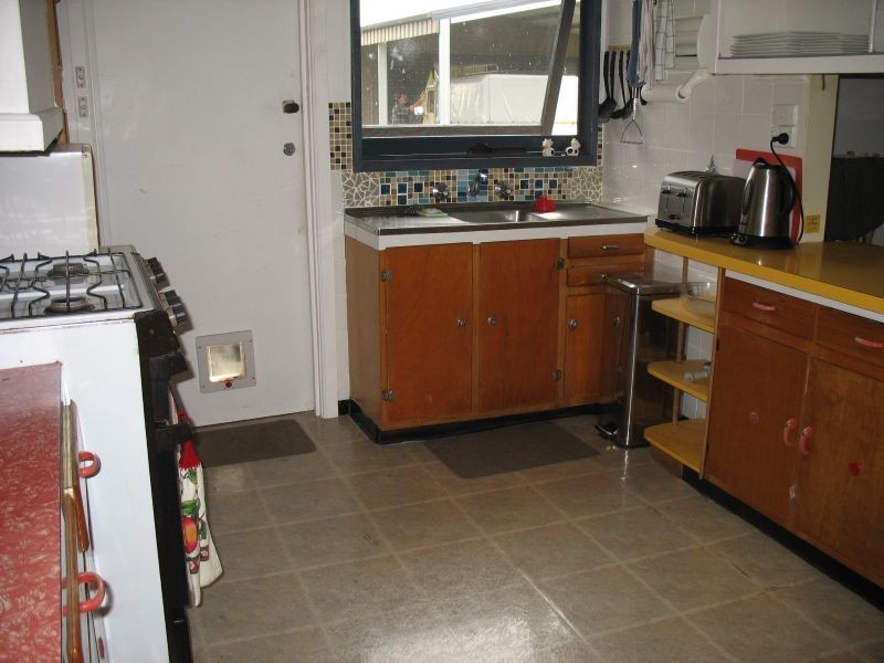 17 McGhee Street, Sale VIC 3850