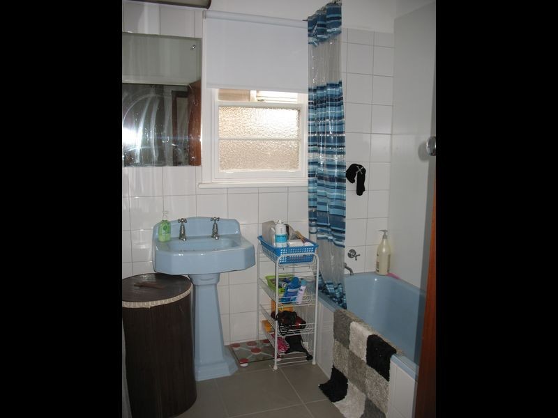 17 McGhee Street, Sale VIC 3850