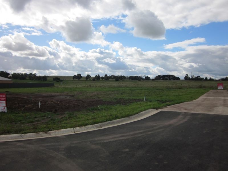 4/ Parkinson St and Aston Close, Maffra VIC 3860
