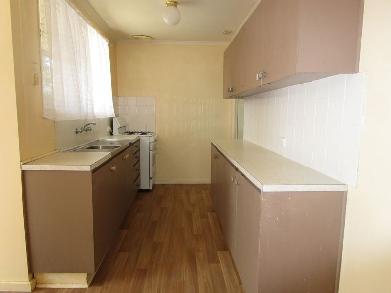 5 Shepherd Court, Sale VIC 3850