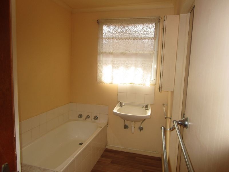 5 Shepherd Court, Sale VIC 3850