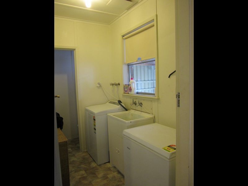 12 Ray Street, Sale VIC 3850