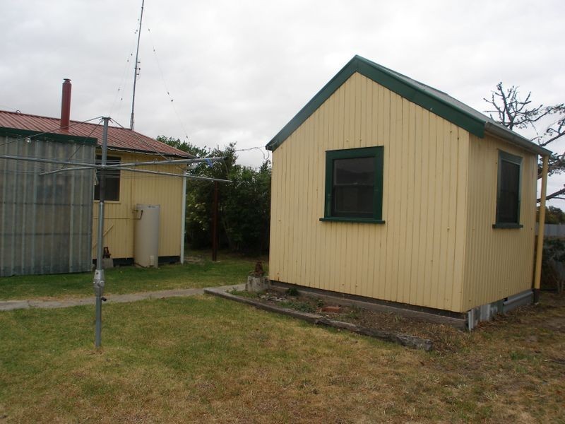 45 McFarlane Street, Stratford VIC 3862