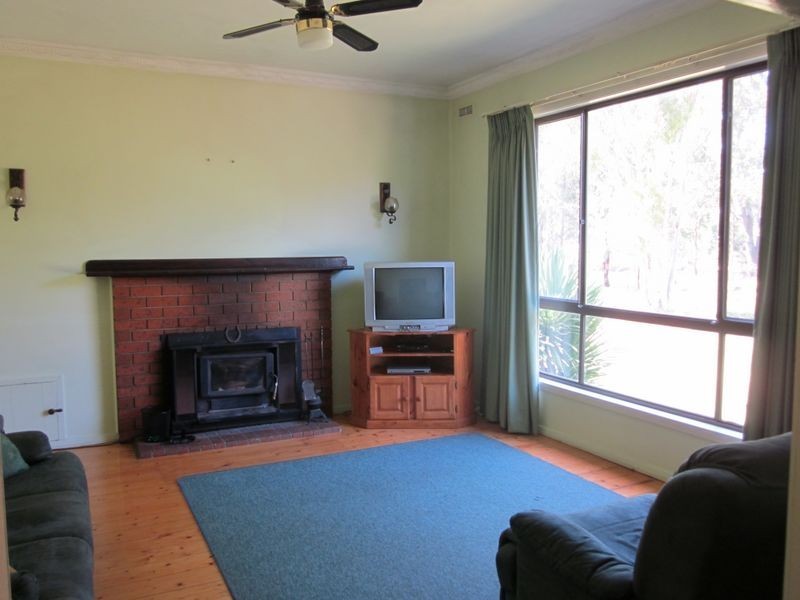 414 Briagolong Road, Stratford VIC 3862