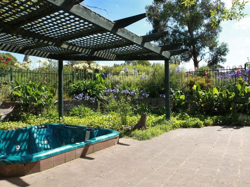 389 Redbank Rd, Stratford VIC 3862