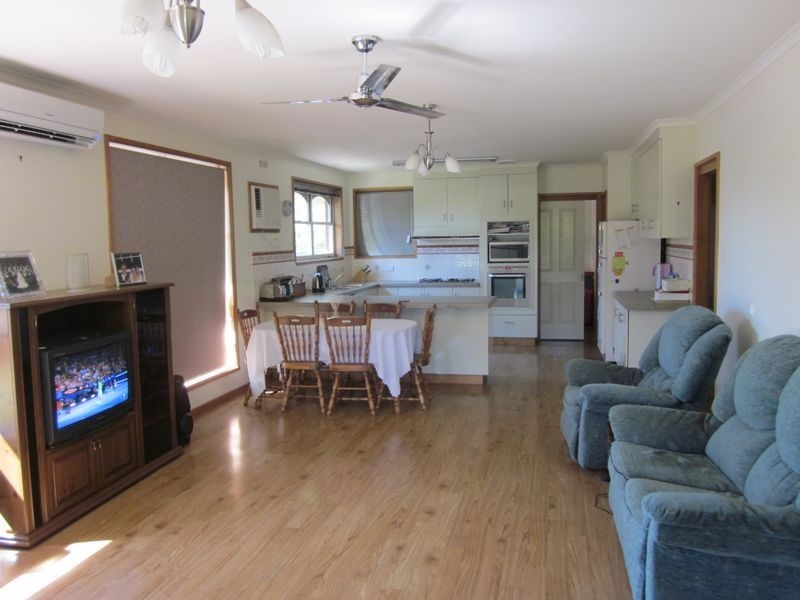 18 Montgomery St, Sale VIC 3850