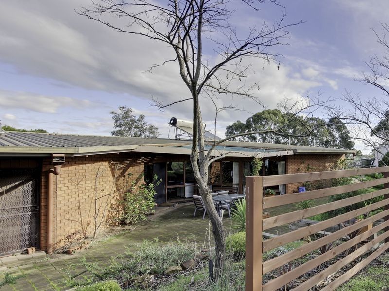 129 Heath Road, Stratford VIC 3862