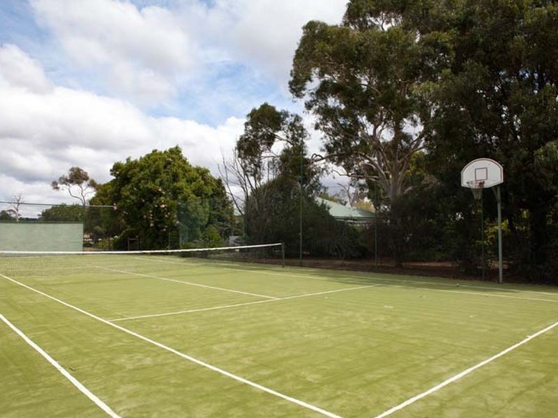 58 Longford – Loch Sport Road, Longford VIC 3851