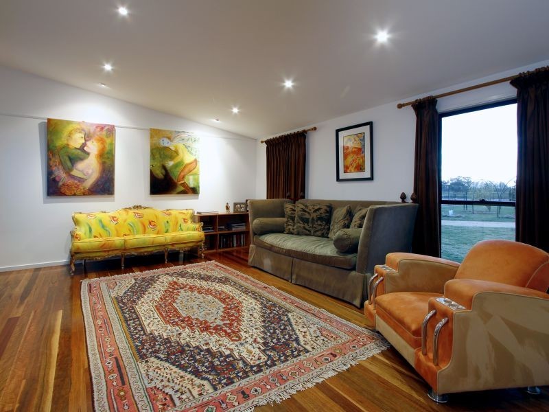 202 Gibsons Road, Sale VIC 3850