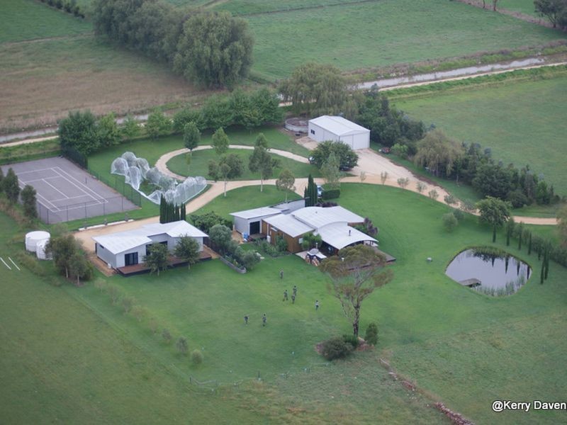 202 Gibsons Road, Sale VIC 3850