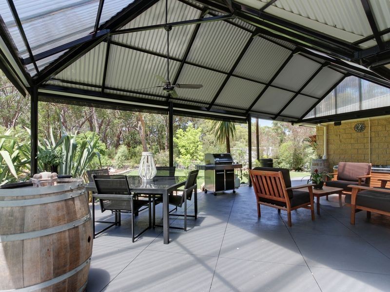 6140 South Gippsland Highway, Longford VIC 3851