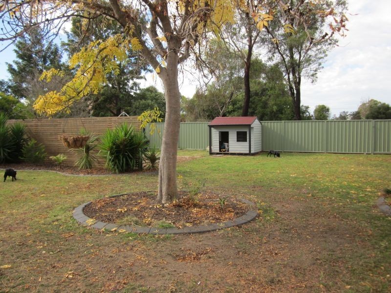 18 Briagolong Road, Stratford VIC 3862