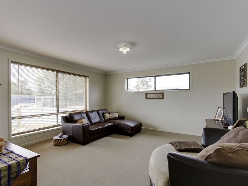 16 LLoyd Street, Stratford VIC 3862